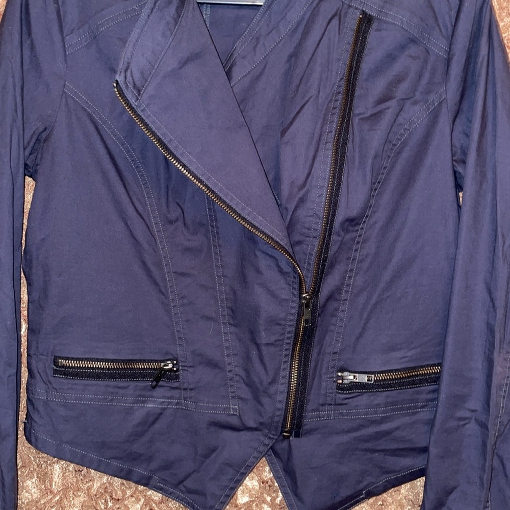 NWOT CABI Women's Dark Blue Utility Jacket.  Size Medium - Picture 3 of 5